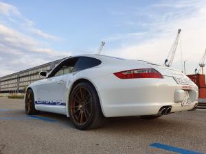 Porsche 911 Carrera 4S by JMS on OZ Wheels 2020 года 